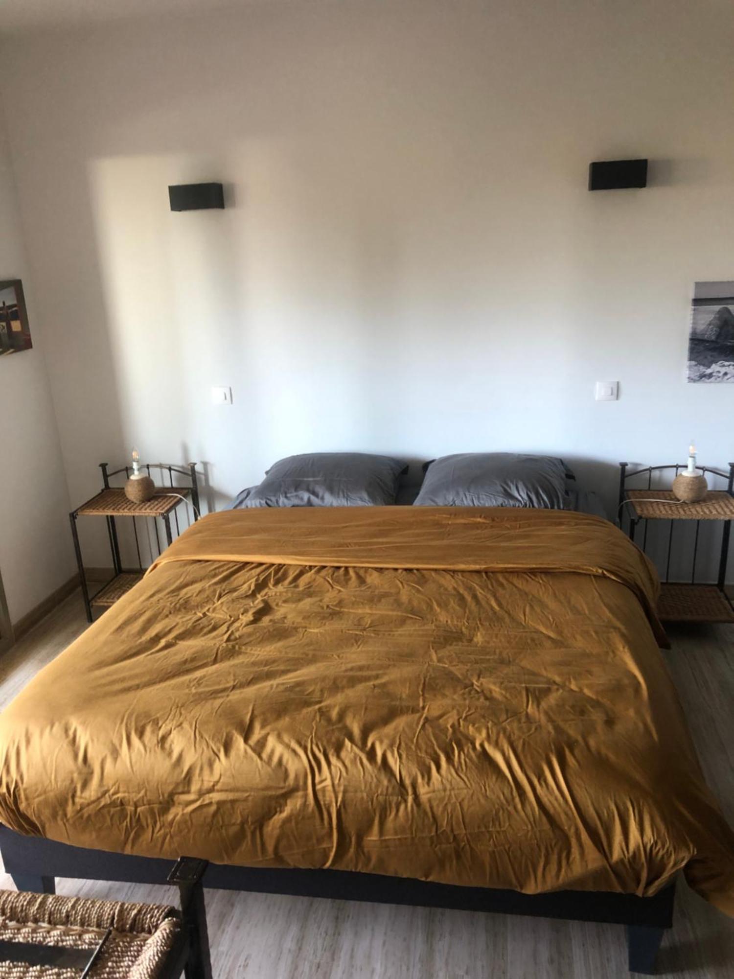 Appartement 2 Pieces 6Mn A Pied Du Centre Vence Exterior photo